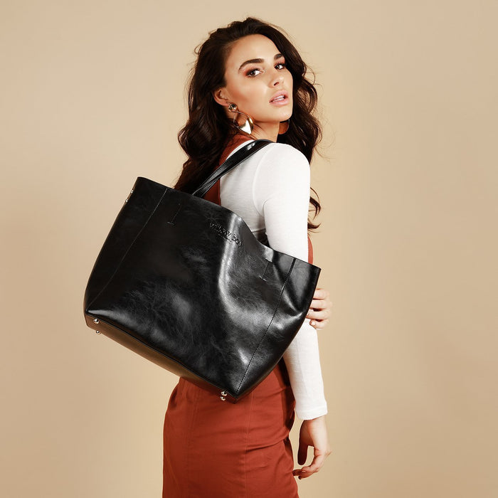 Willow Bay, LUXE Leather Tote, Color:BLACK